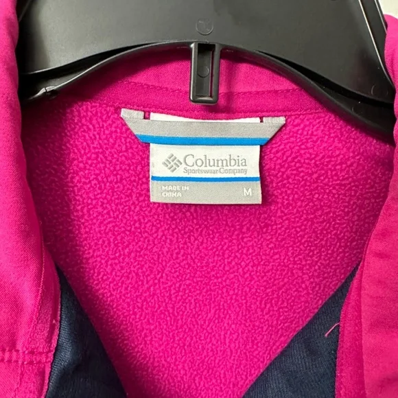 Columbia Sportswear NWOT Women's Water/Wind Resistant Softshell Jacket Sz. M - Picture 2 of 11